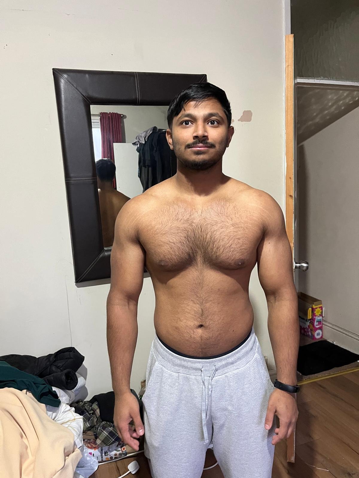 Client physique progress, online coaching client